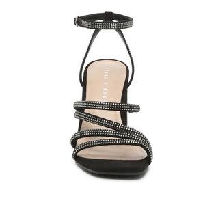 Kelly & Katie Cadene Pump